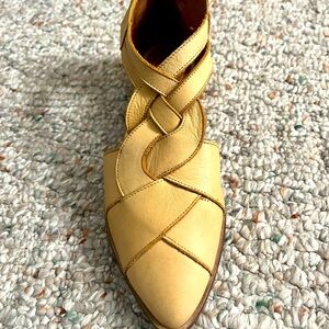 Free people, leather shoes, size 9 I think it’s better with somebody 8 1/2